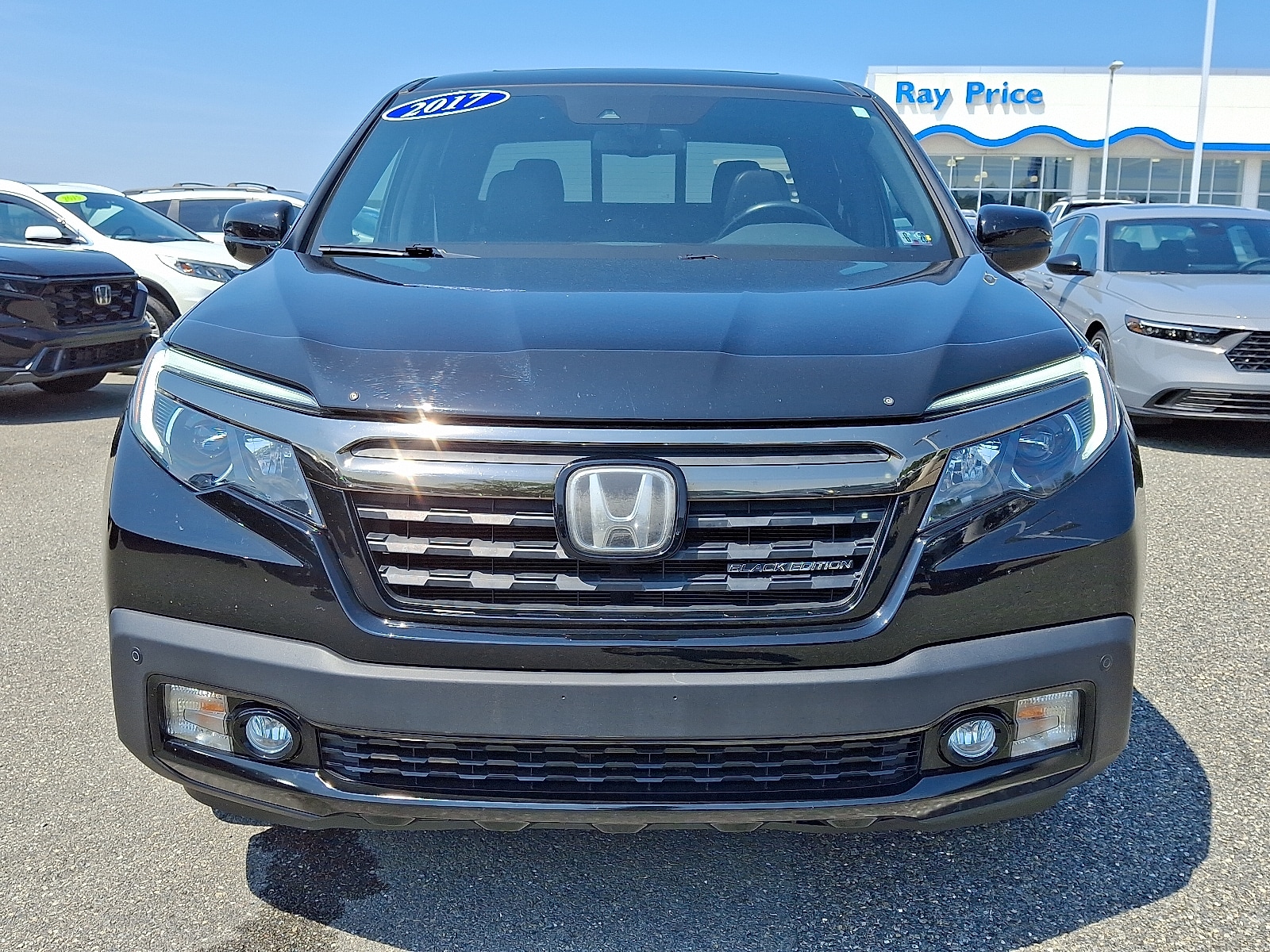 Used 2017 Honda Ridgeline Black Edition with VIN 5FPYK3F83HB009923 for sale in Stroudsburg, PA