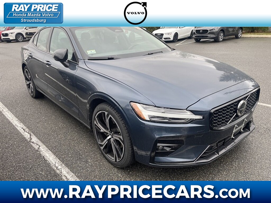 Used 2025 Volvo S60 B5 Core Sedan
