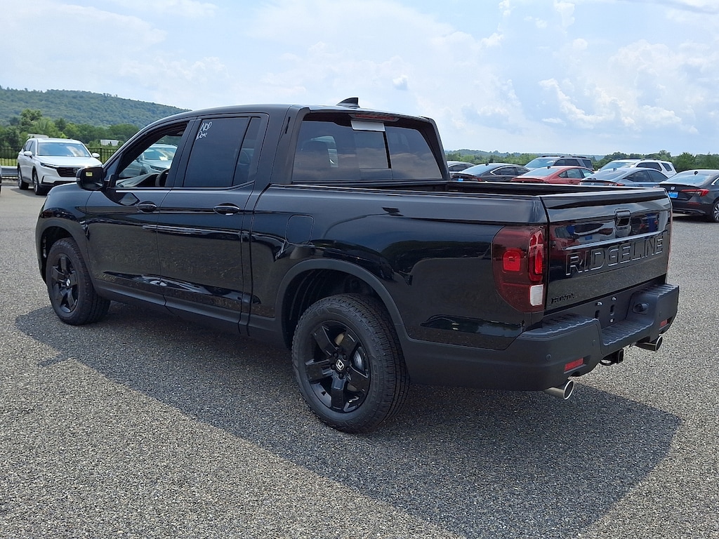 New 2026 Honda Ridgeline Black Edition Truck Crew Cab