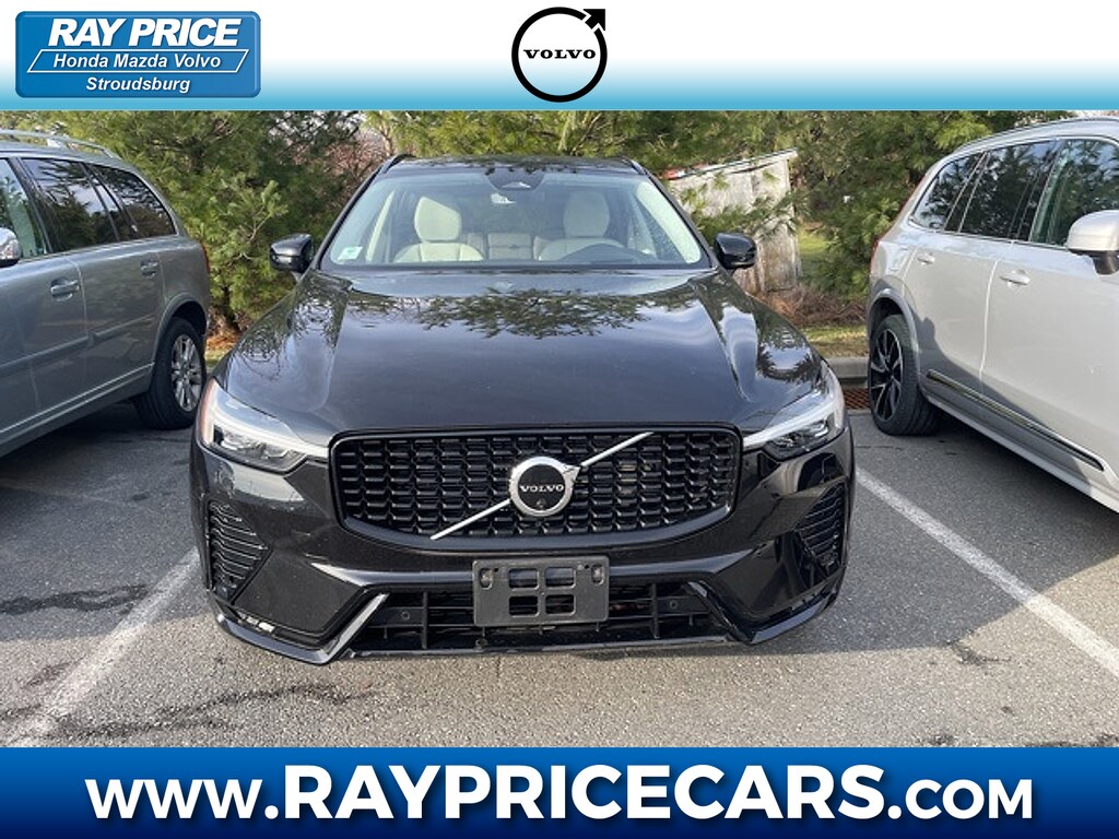 Used 2023 Volvo XC60 B5 AWD Ultimate Dark SUV