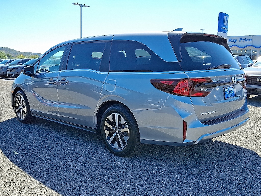 New 2026 Honda Odyssey EX-L Van Passenger