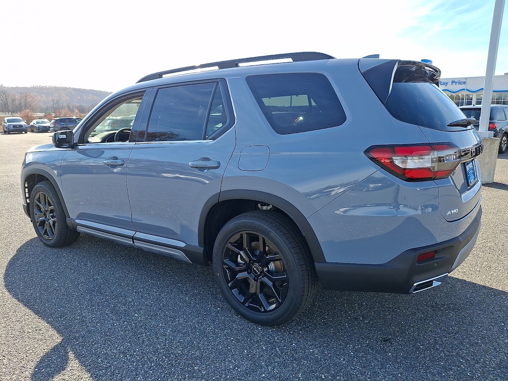 New 2025 Honda Pilot Touring+ SUV
