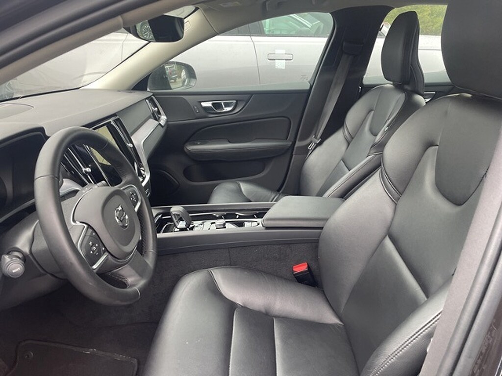 Used 2025 Volvo S60 B5 Core Sedan