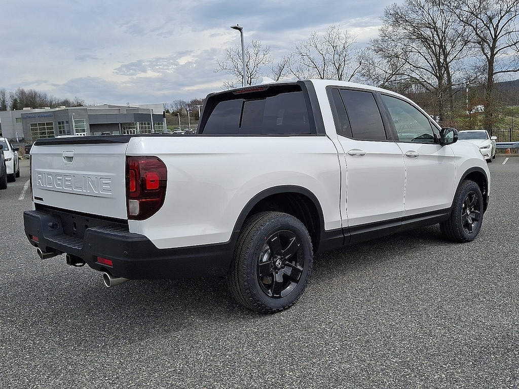 New 2026 Honda Ridgeline Black Edition Truck Crew Cab