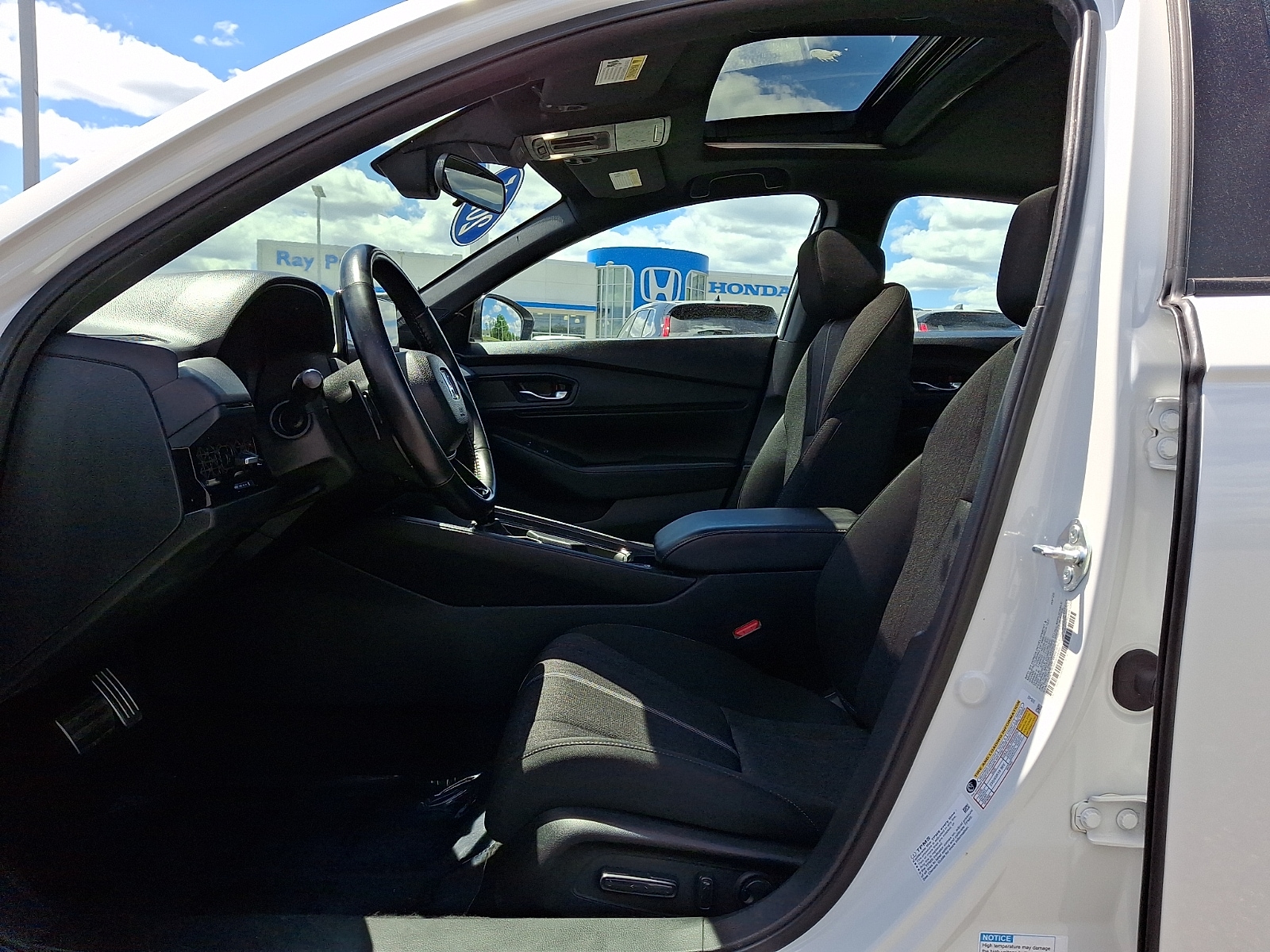 2025 Honda Accord Hybrid Sport - Photo 13