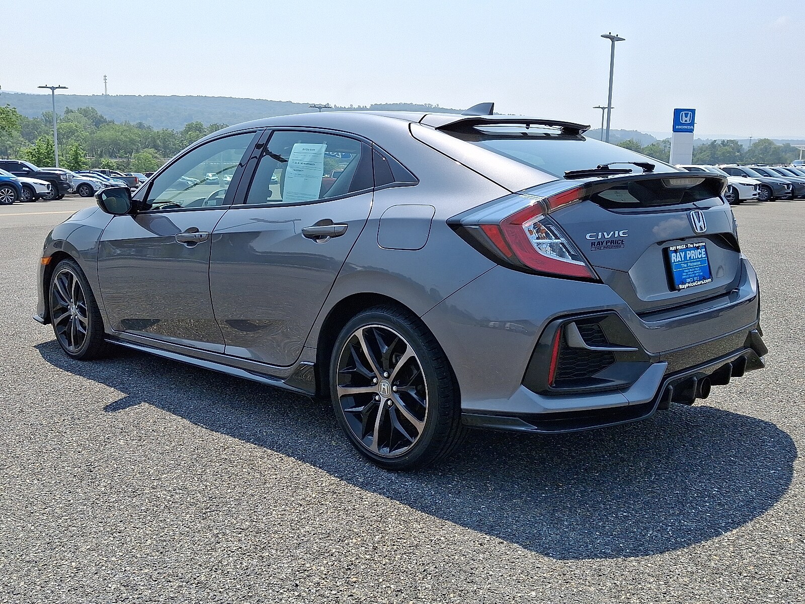 2021 Honda Civic Sport Touring photo 4