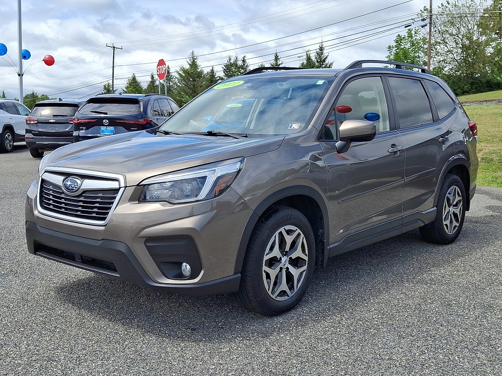 2021 Subaru Forester Premium photo 3