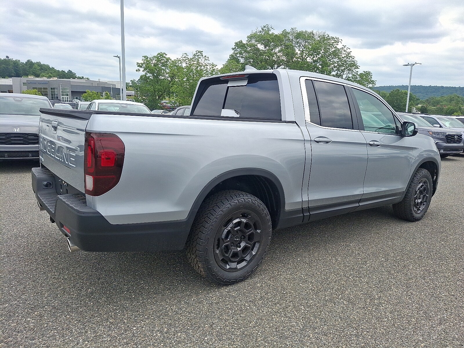 2025 Honda Ridgeline RTL photo 4