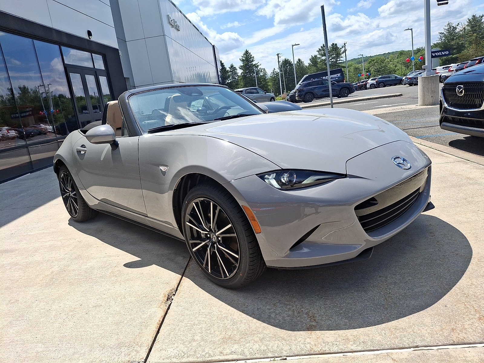 2026 Mazda MX-5 Miata Grand Touring Auto's photo