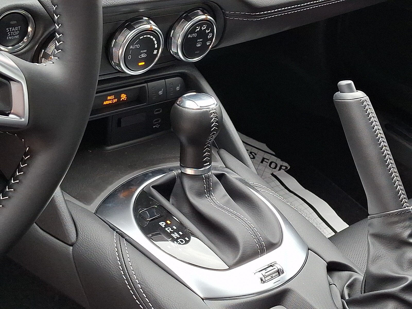 2025 Mazda MX-5 Miata Grand Touring - Photo 8