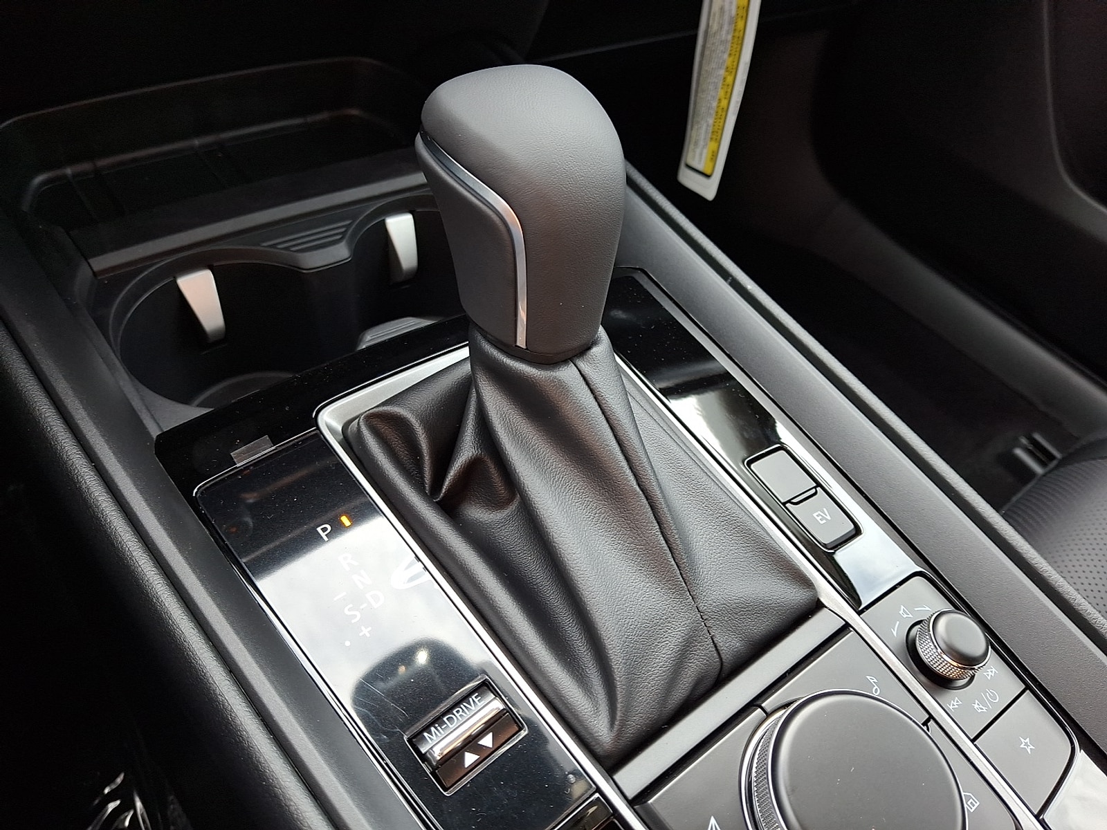 2026 Mazda CX-50 Premium - Photo 10