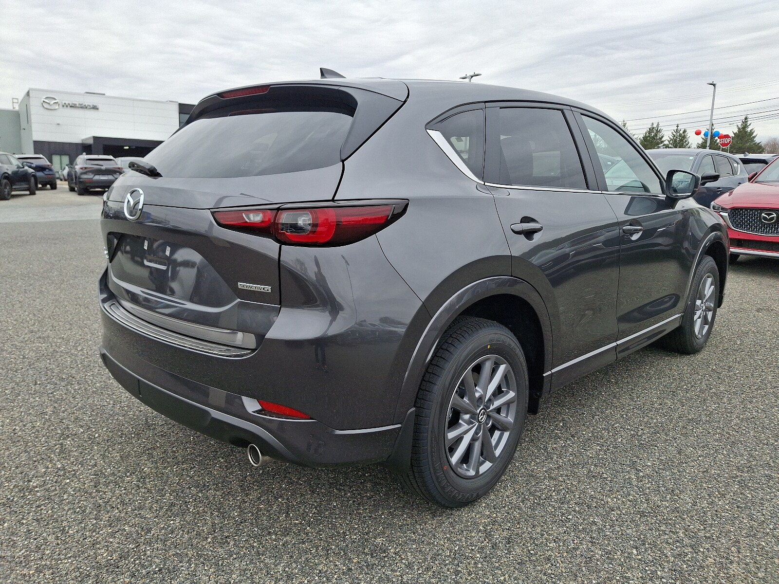 2025 Mazda CX-5 2.5 S Preferred photo 4