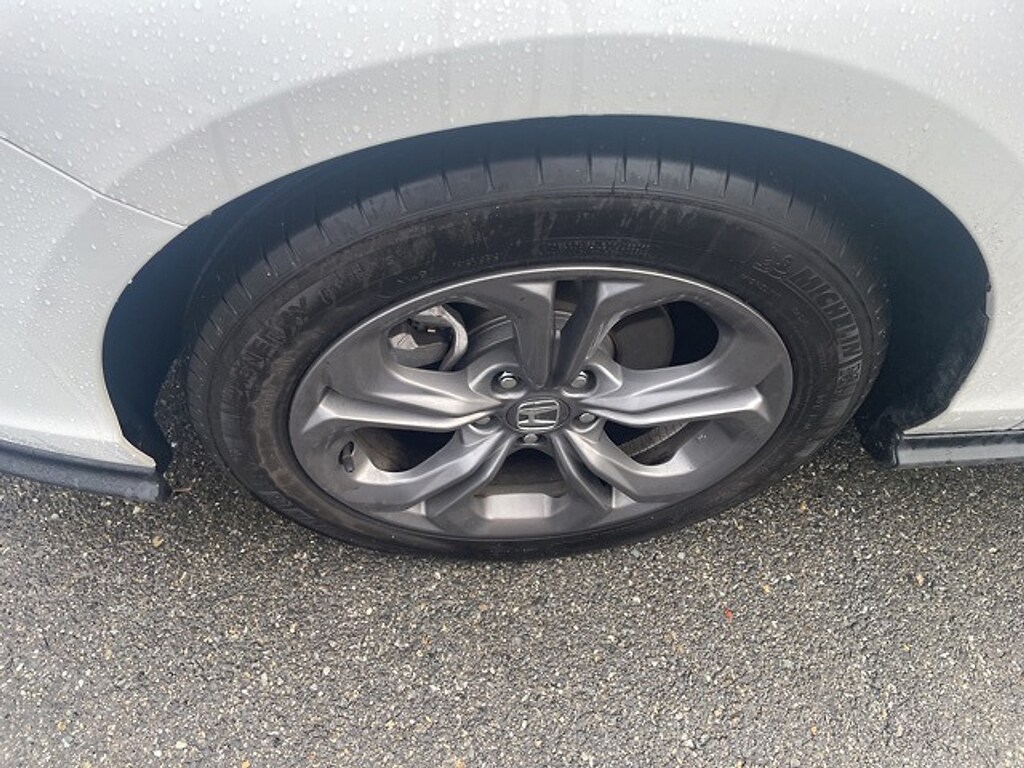 Used 2024 Honda Accord EX Sedan