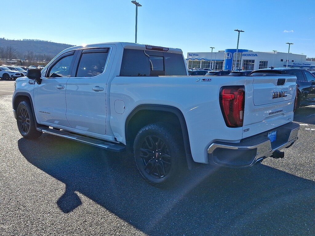 Used 2020 GMC Sierra 1500 4WD Crew Cab Short Box SLT Truck Crew Cab