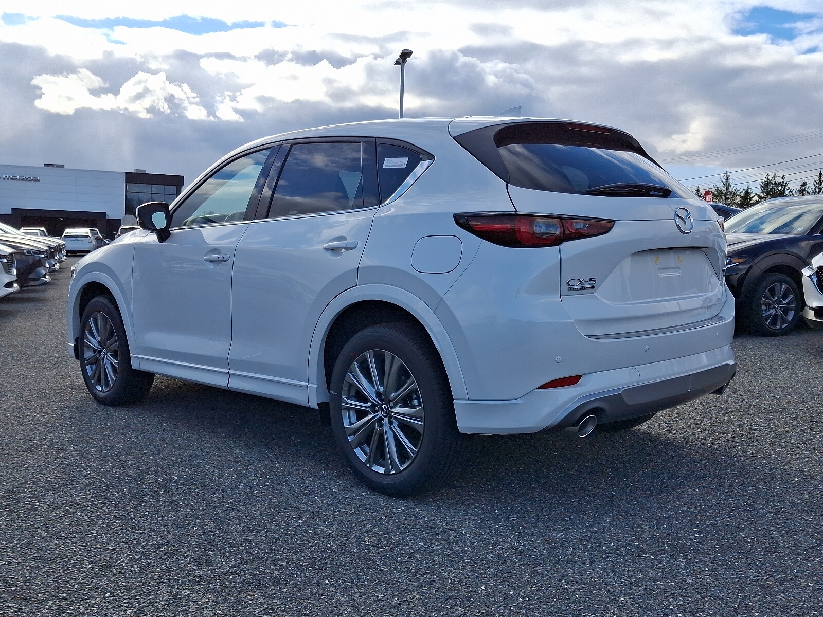 2025 Mazda CX-5 2.5 Turbo Signature photo 3