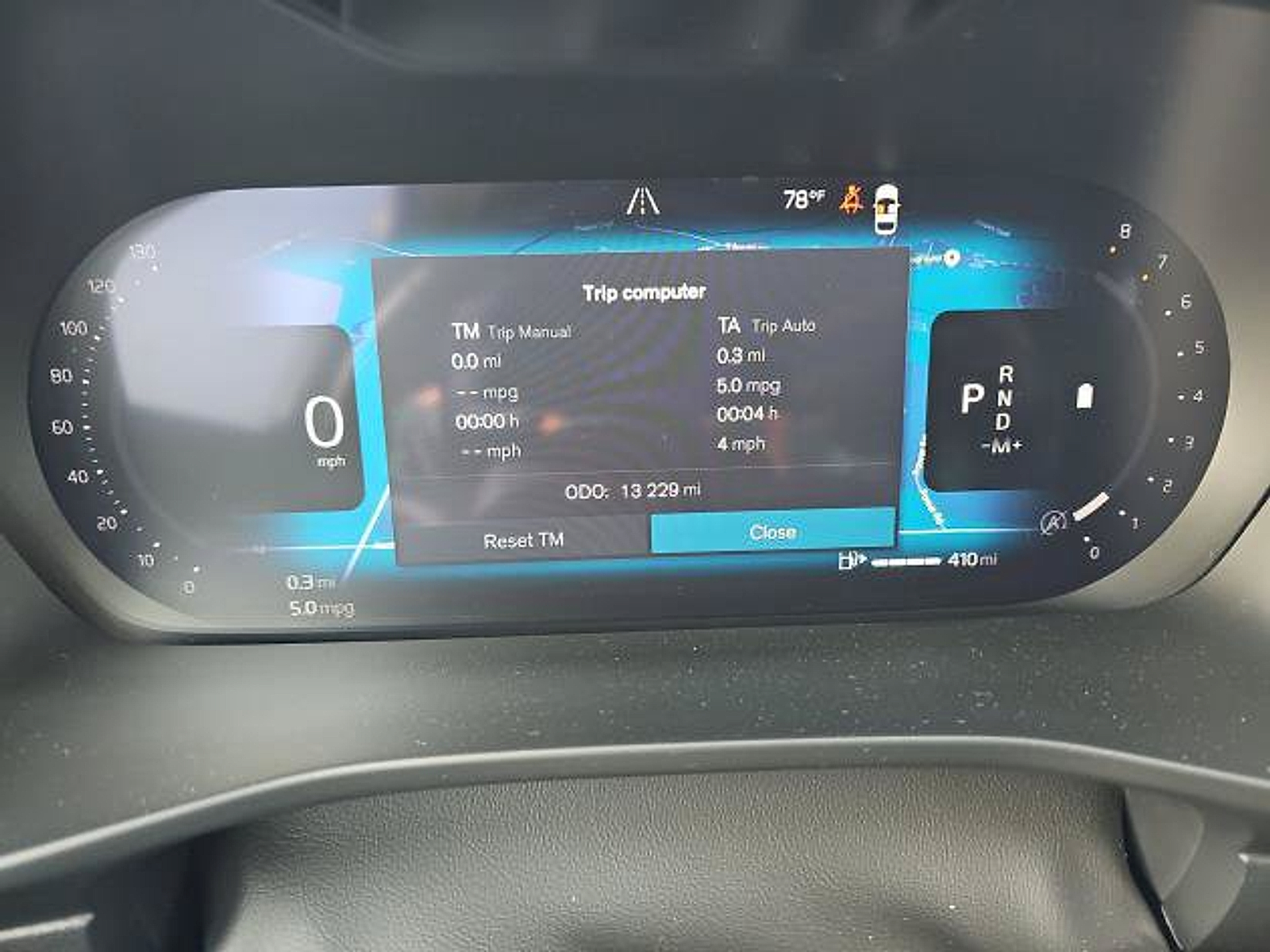 Used 2026 Volvo XC40 Plus, B5 AWD Gas (Mild Hybrid), Dark SUV