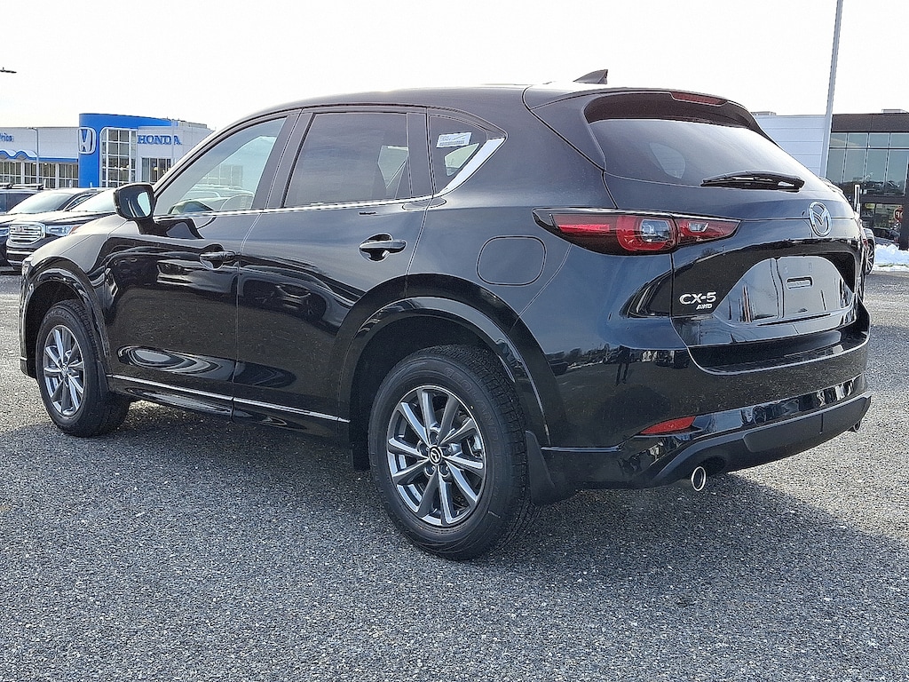 New 2025 Mazda CX-5 2.5 S Preferred Package SUV