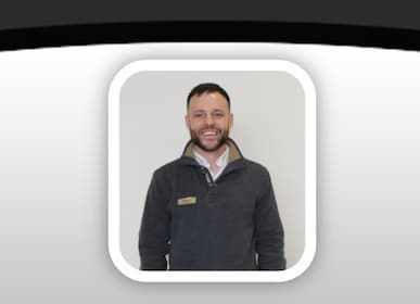 Staff member Anthony Acevedo from ID_1dab25959c88