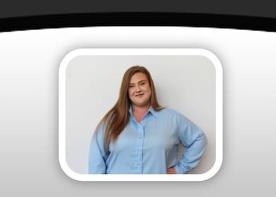 Staff member Heather Jackson from ID_973498c664f2