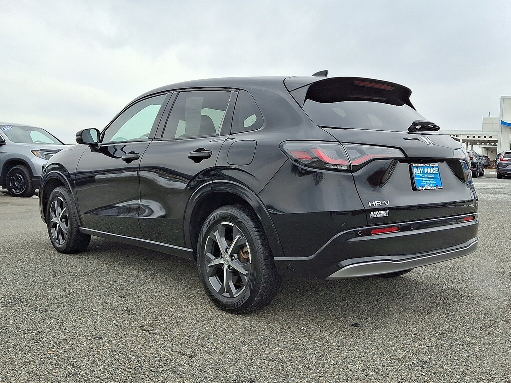 Used 2024 Honda HR-V AWD EX-L SUV