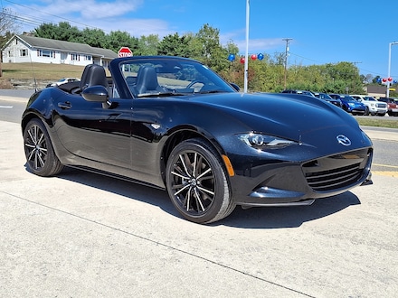 2025 Mazda MX-5 Miata Grand Touring Convertible
