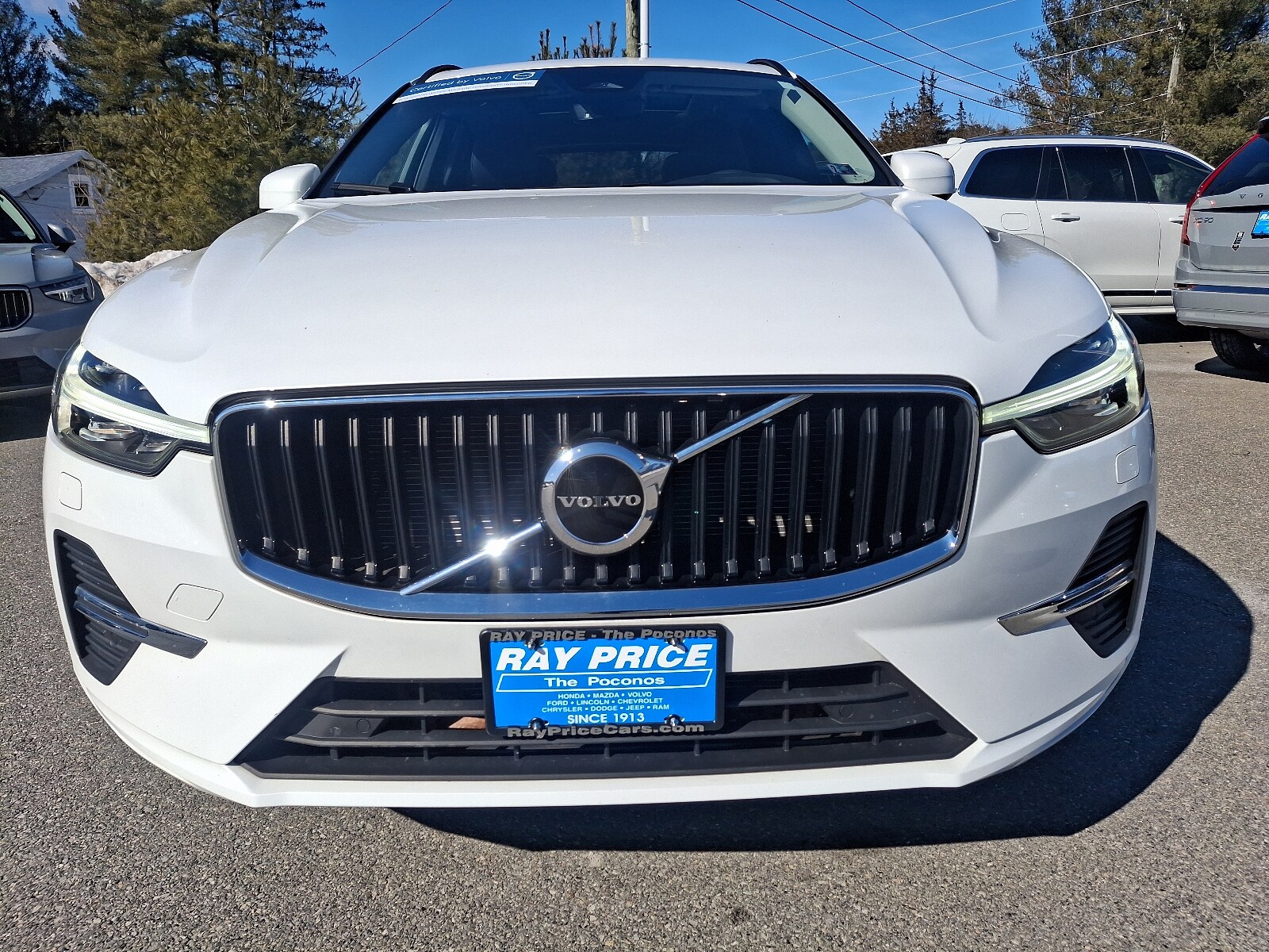 Used 2022 Volvo XC60 Momentum with VIN YV4L12RK4N1088432 for sale in Stroudsburg, PA