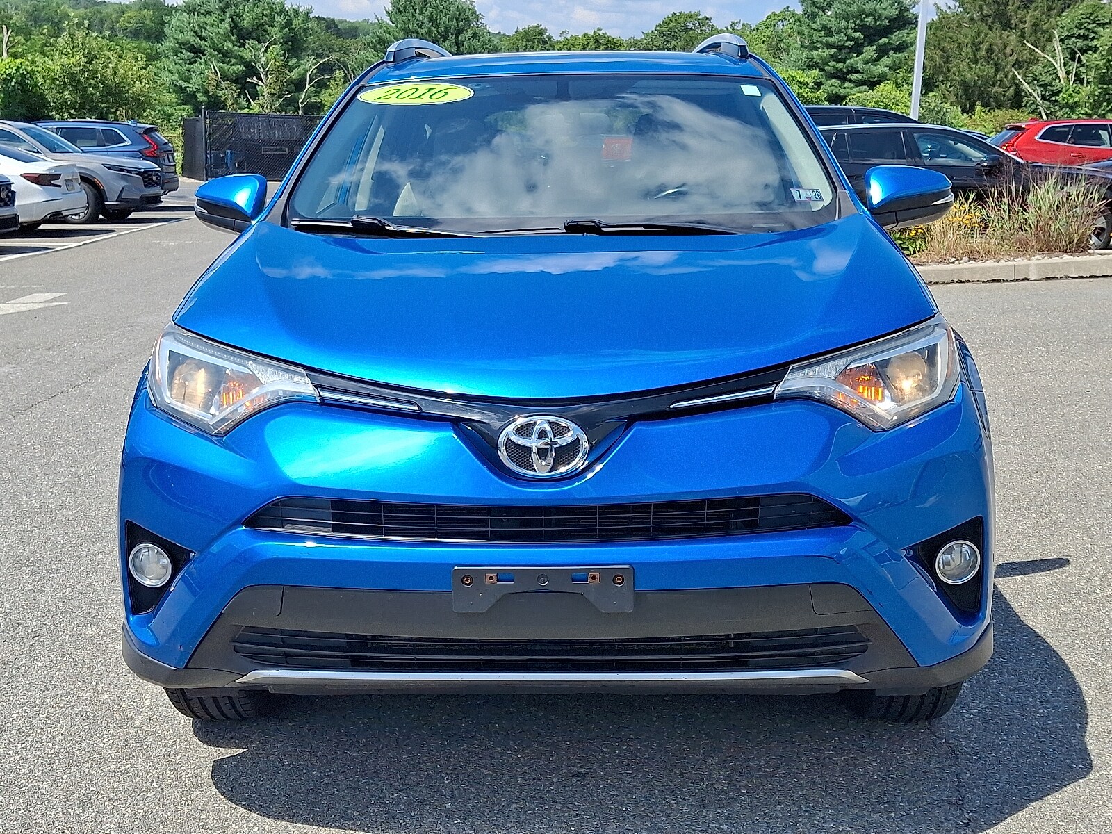 Used 2016 Toyota RAV4 XLE with VIN JTMRFREV8GJ060403 for sale in Stroudsburg, PA