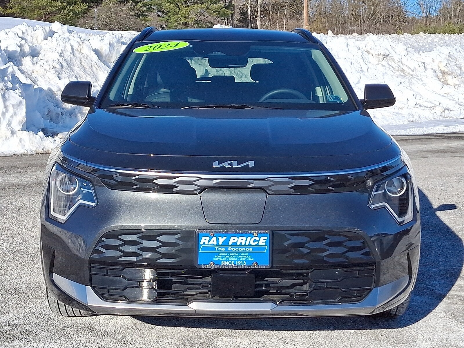 Used 2024 Kia Niro Wind with VIN KNDCR3L17R5129460 for sale in Stroudsburg, PA