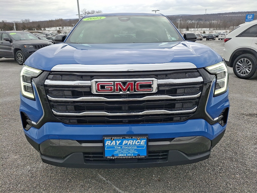 Used 2025 GMC Terrain AWD Elevation SUV