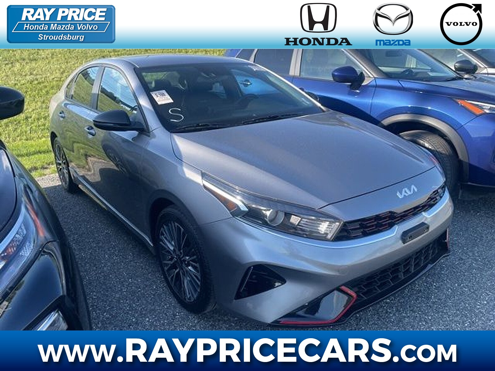 2023 Kia Forte GT-Line AT's photo