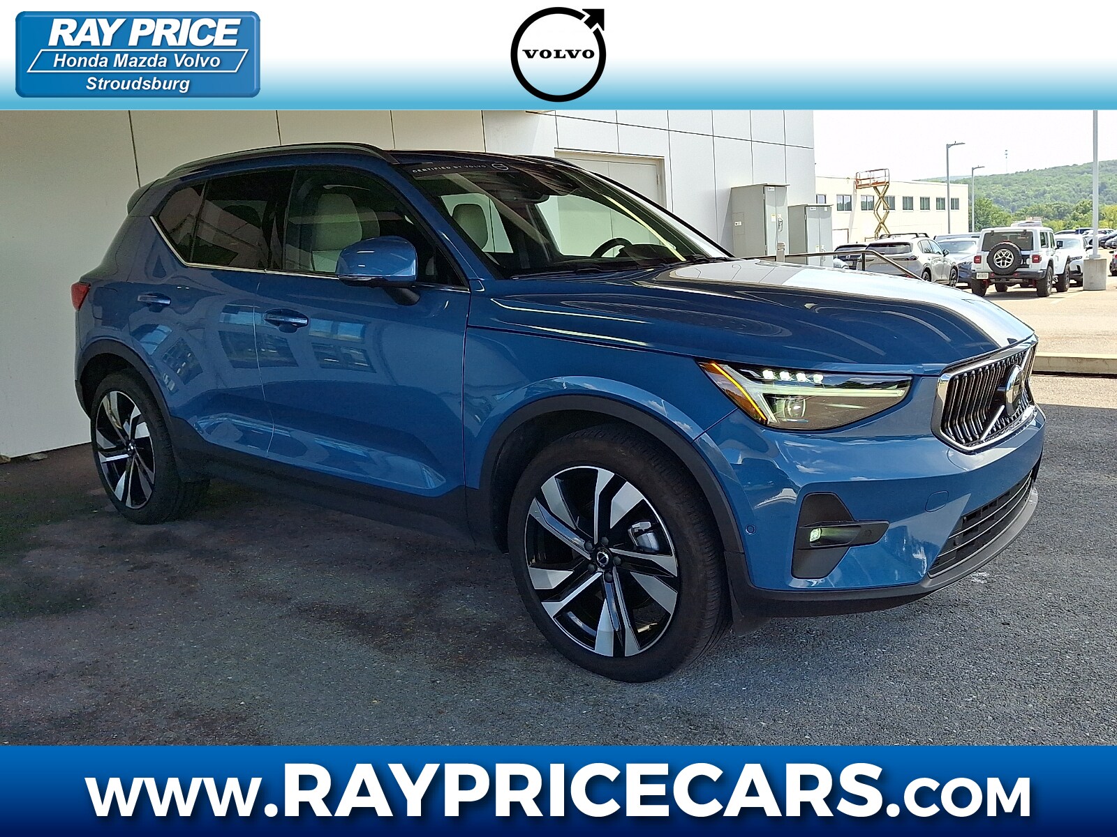 2024 Volvo XC40