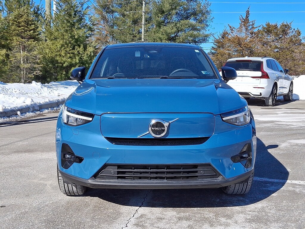Used 2023 Volvo C40 Recharge Pure Electric Twin Ultimate SUV