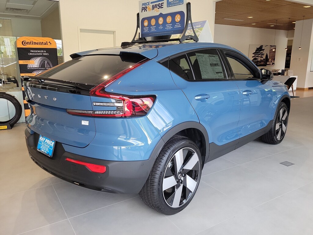 Used 2023 Volvo C40 Recharge Pure Electric Twin Ultimate SUV