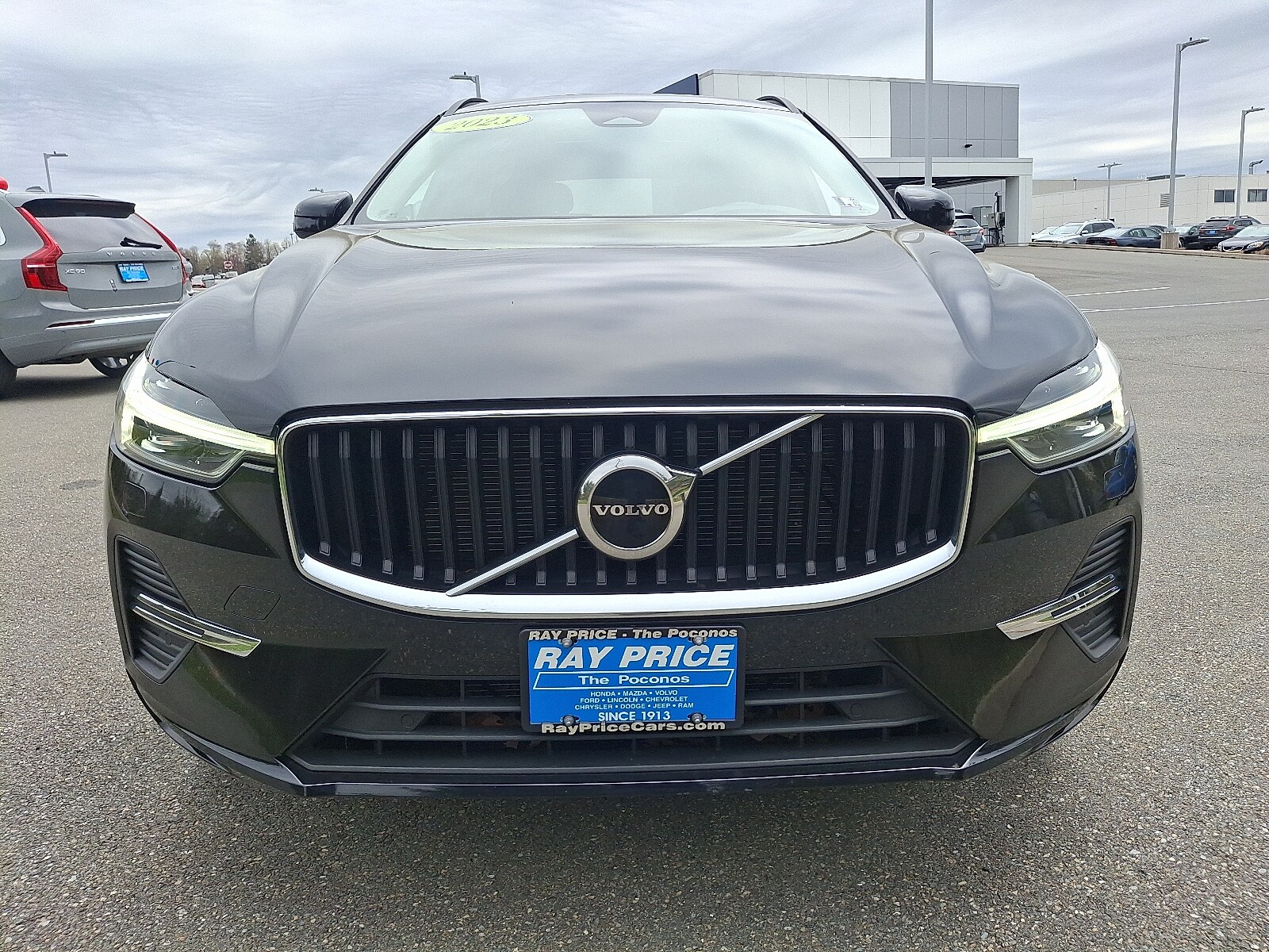 Used 2023 Volvo XC60 Core with VIN YV4L12RV2P1219659 for sale in Stroudsburg, PA