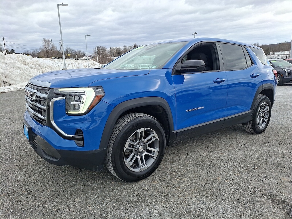 Used 2025 GMC Terrain AWD Elevation SUV