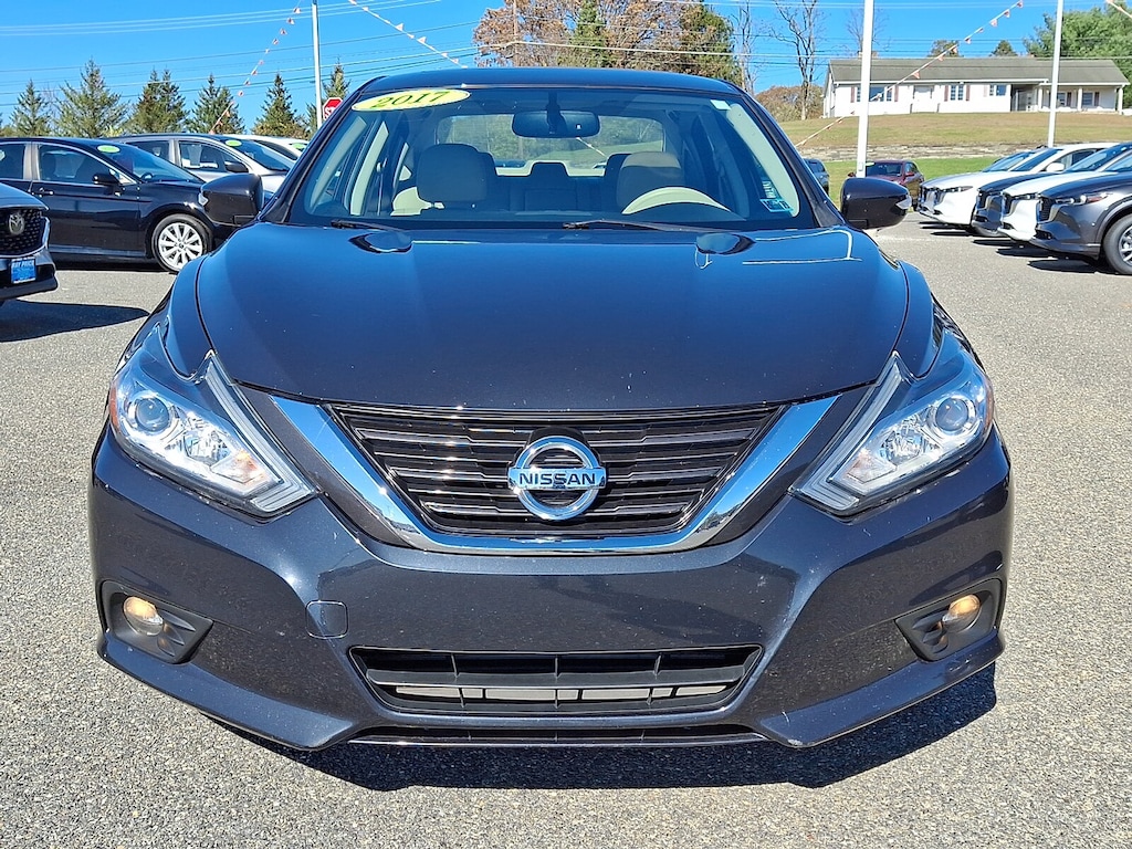 Used 2017 Nissan Altima 2.5 SL Sedan