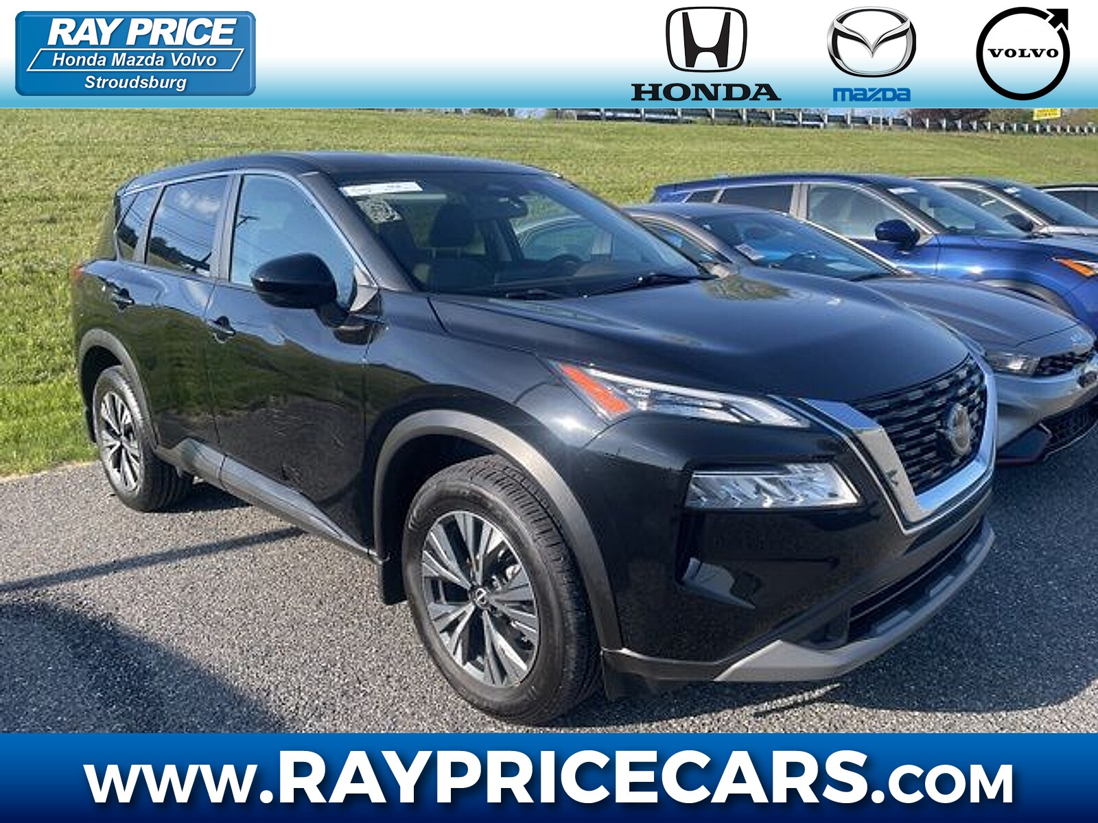 2023 Nissan Rogue SV AWD's photo
