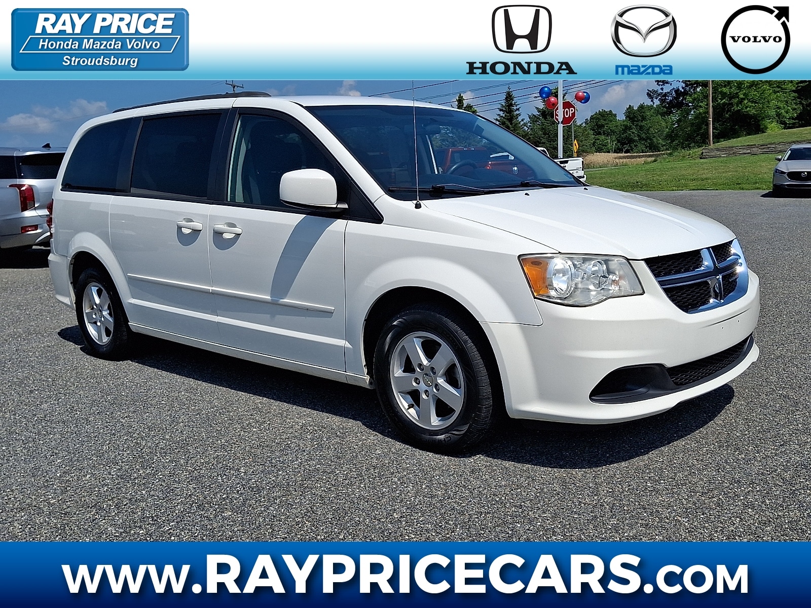 2012 Dodge Grand Caravan SXT's photo