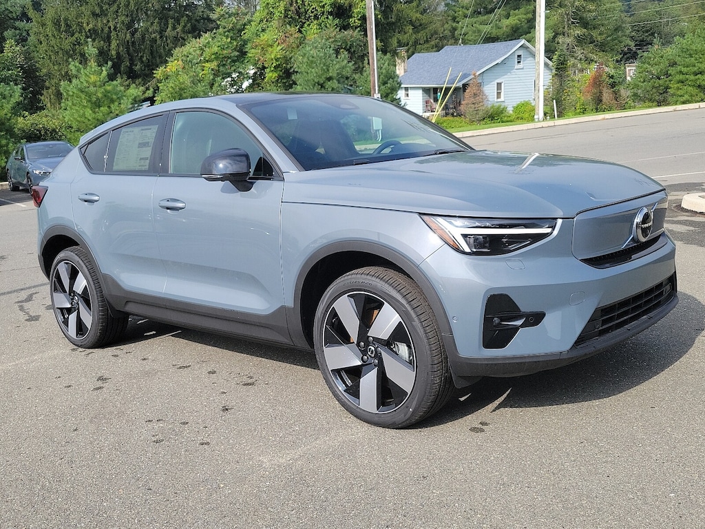 Used 2023 Volvo C40 Recharge Pure Electric Twin Ultimate SUV