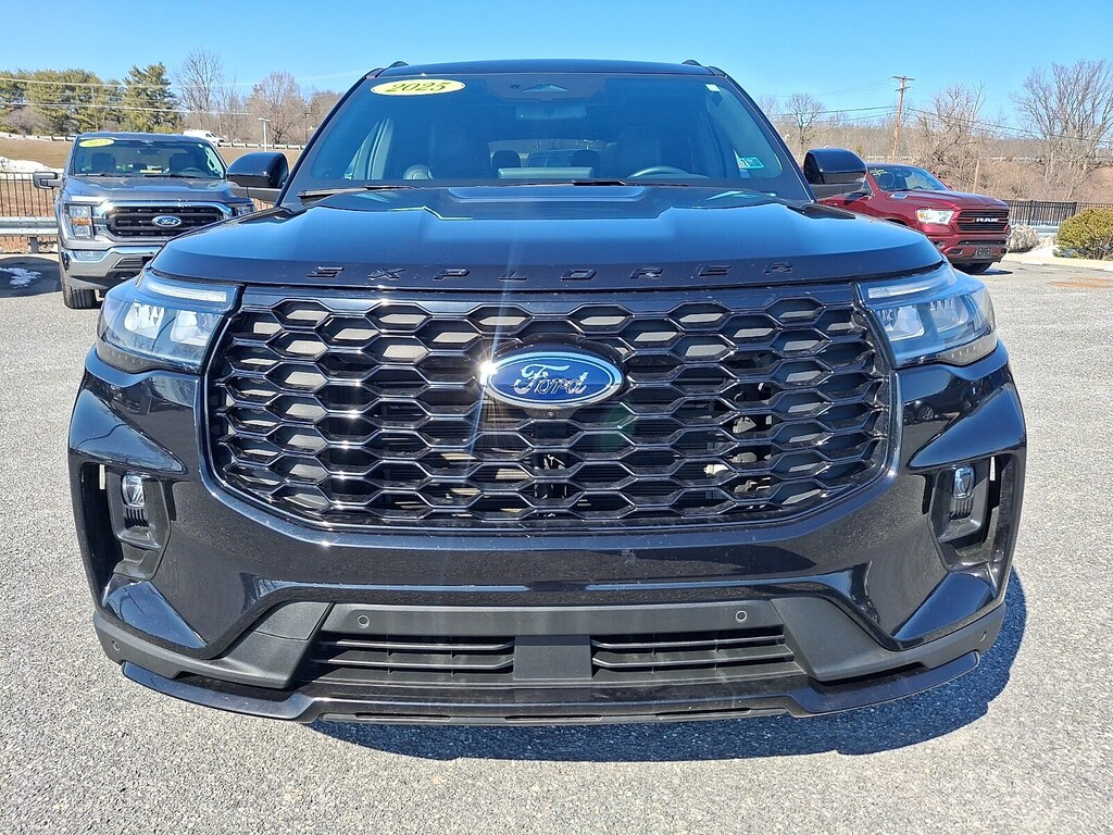 Certified 2025 Ford Explorer ST-Line SUV