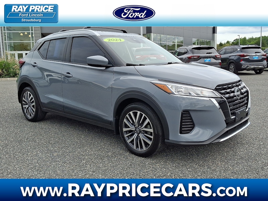 Used 2024 Nissan Kicks SV Xtronic CVT SUV
