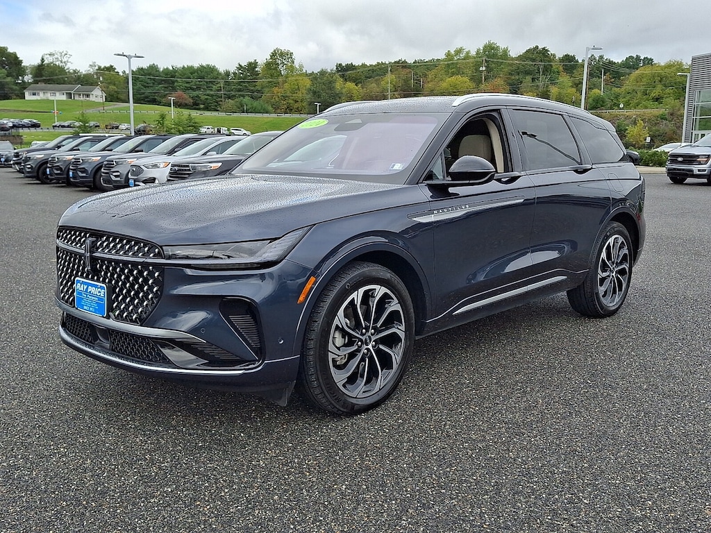 Used 2024 Lincoln Nautilus Reserve SUV