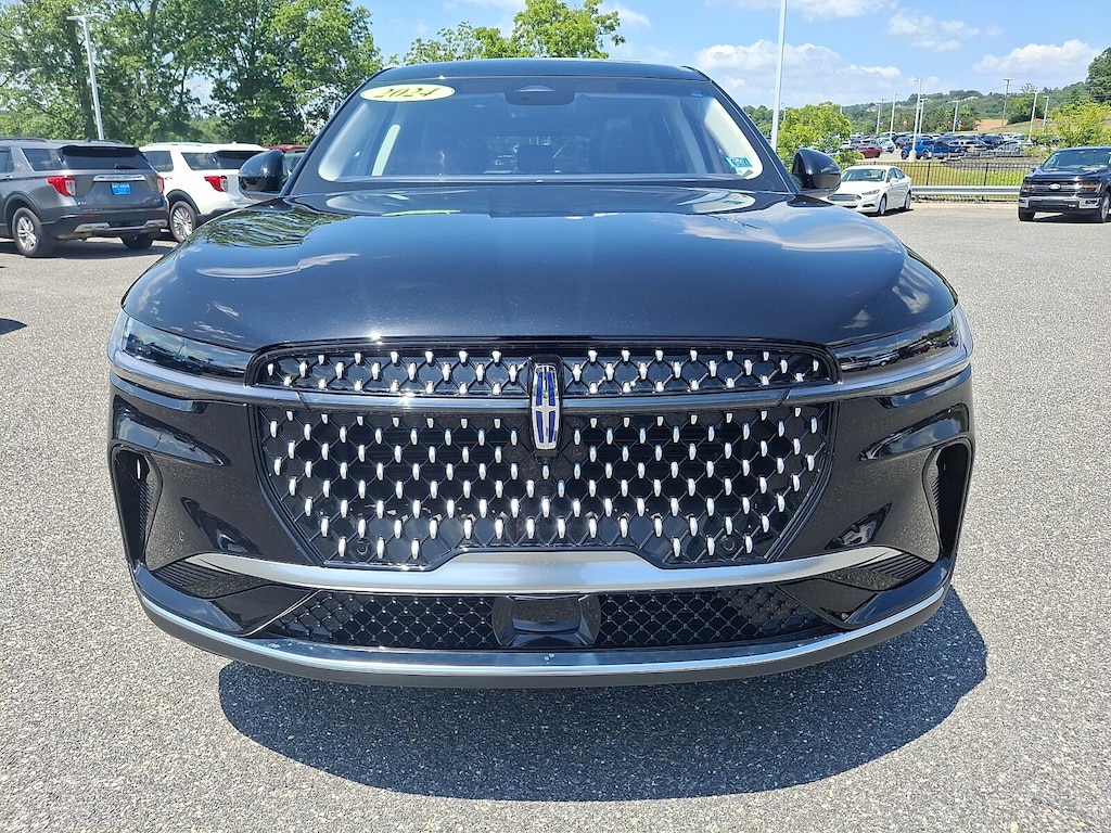 Used 2024 Lincoln Nautilus Premiere SUV