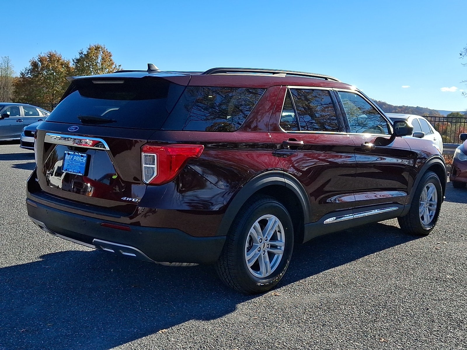 2022 Ford Explorer XLT - Photo 6