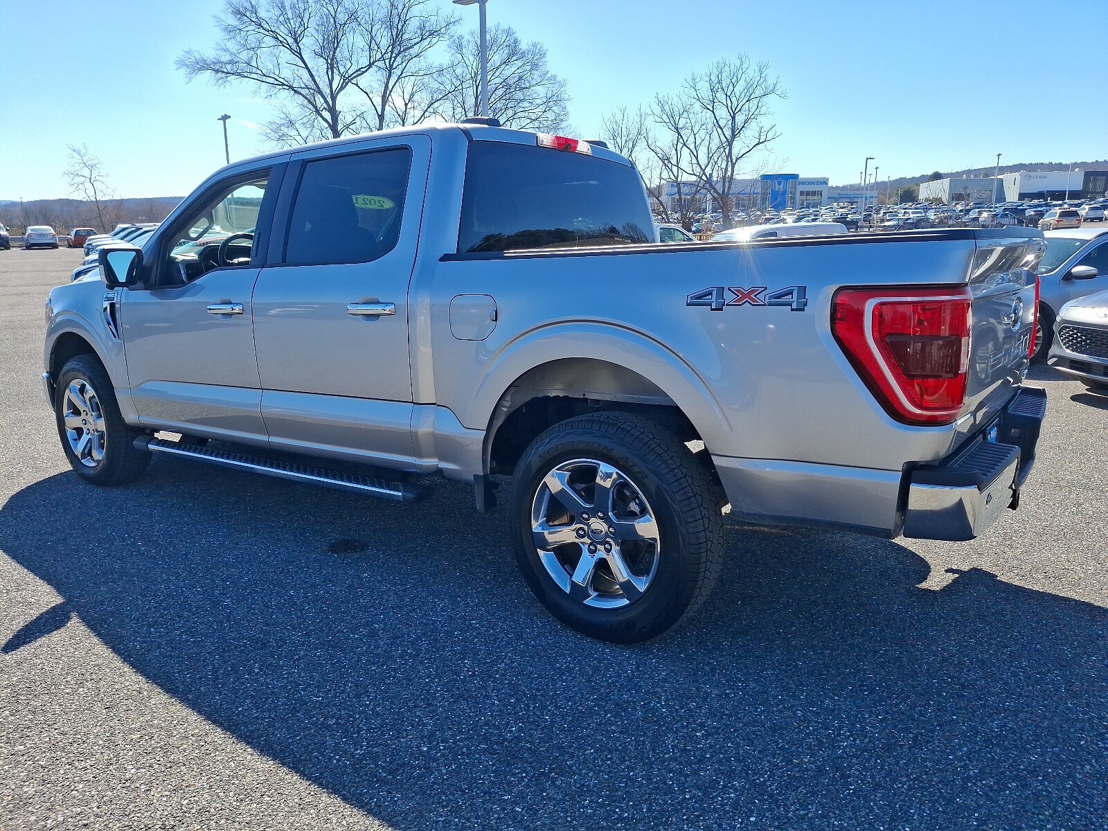 2021 Ford F-150 XLT photo 3