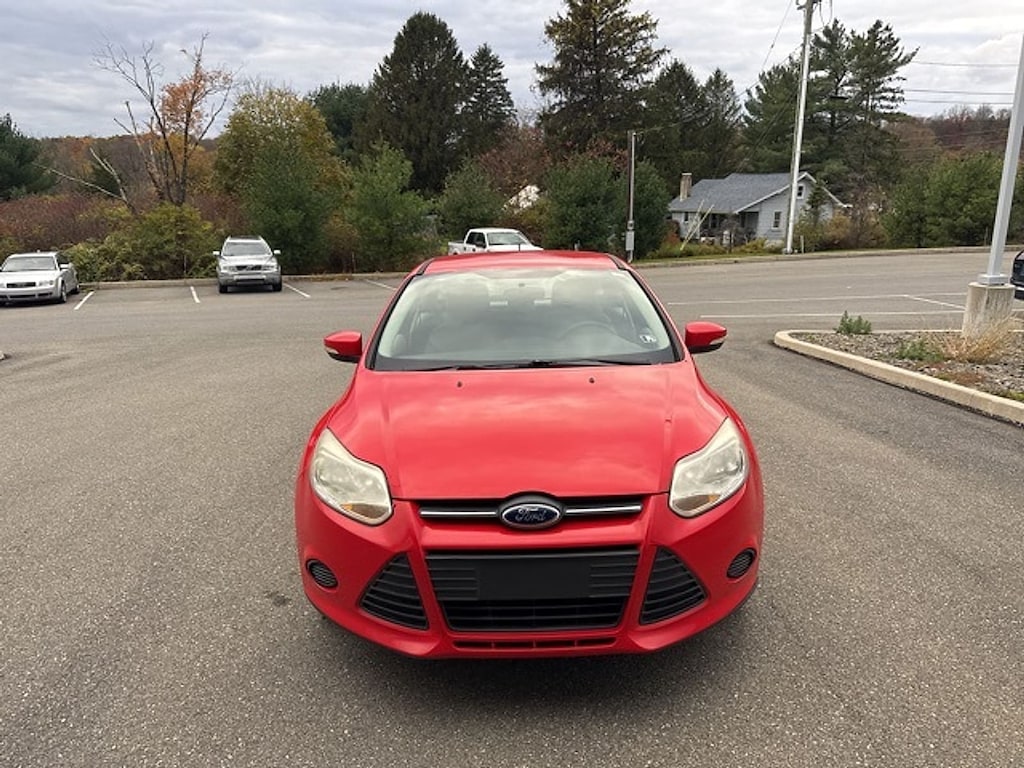 Used 2013 Ford Focus SE Hatchback