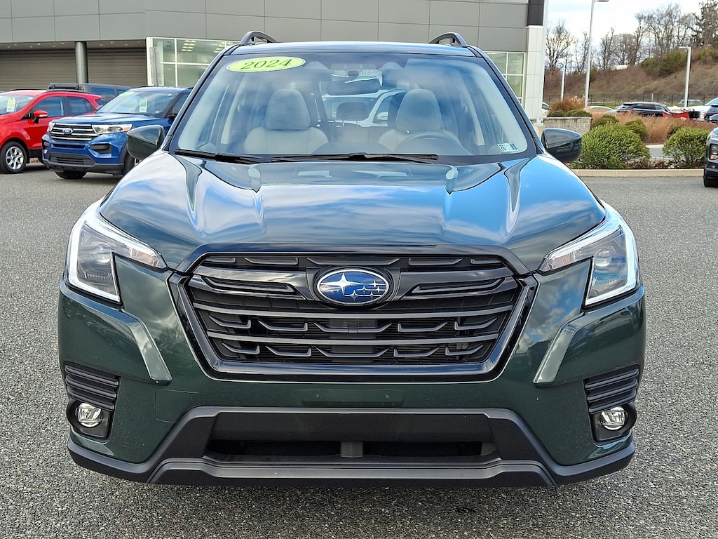 Used 2024 Subaru Forester Premium SUV