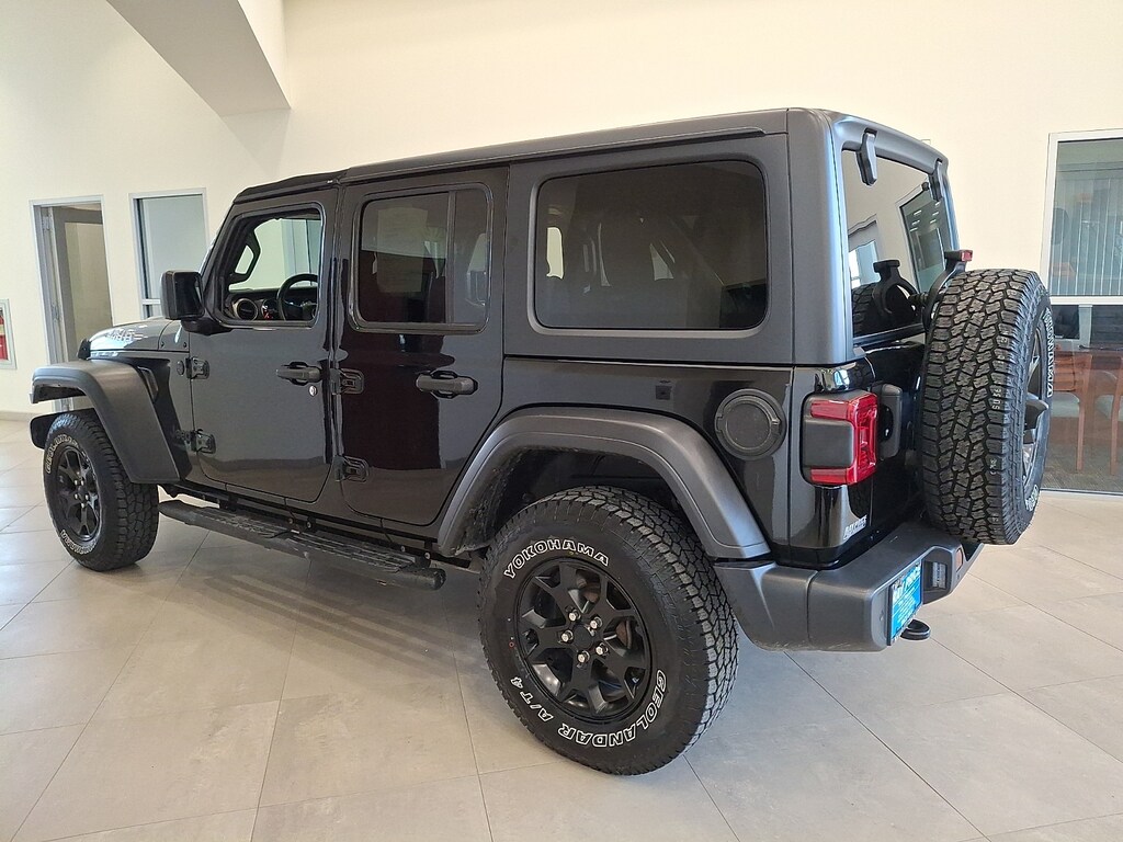 Used 2021 Jeep Wrangler Unlimited Willys 4x4 SUV