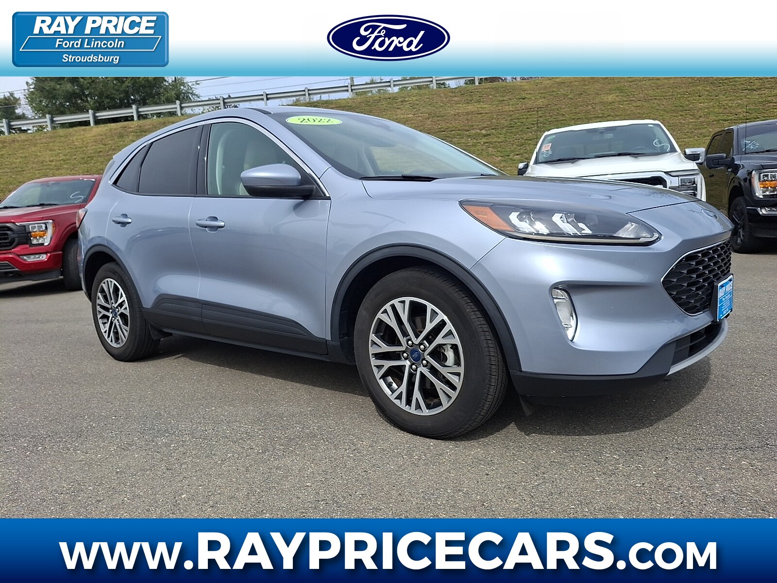 2022 Ford Escape SEL's photo