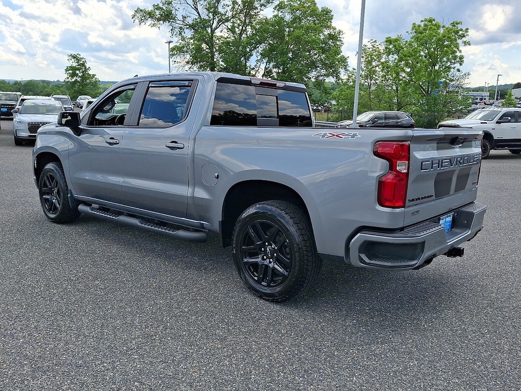 Used 2024 Chevrolet Silverado 1500 4WD Crew Cab Short Bed RST Truck Crew Cab